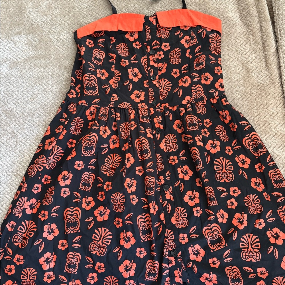 Black and Orange Floral Dress pen up